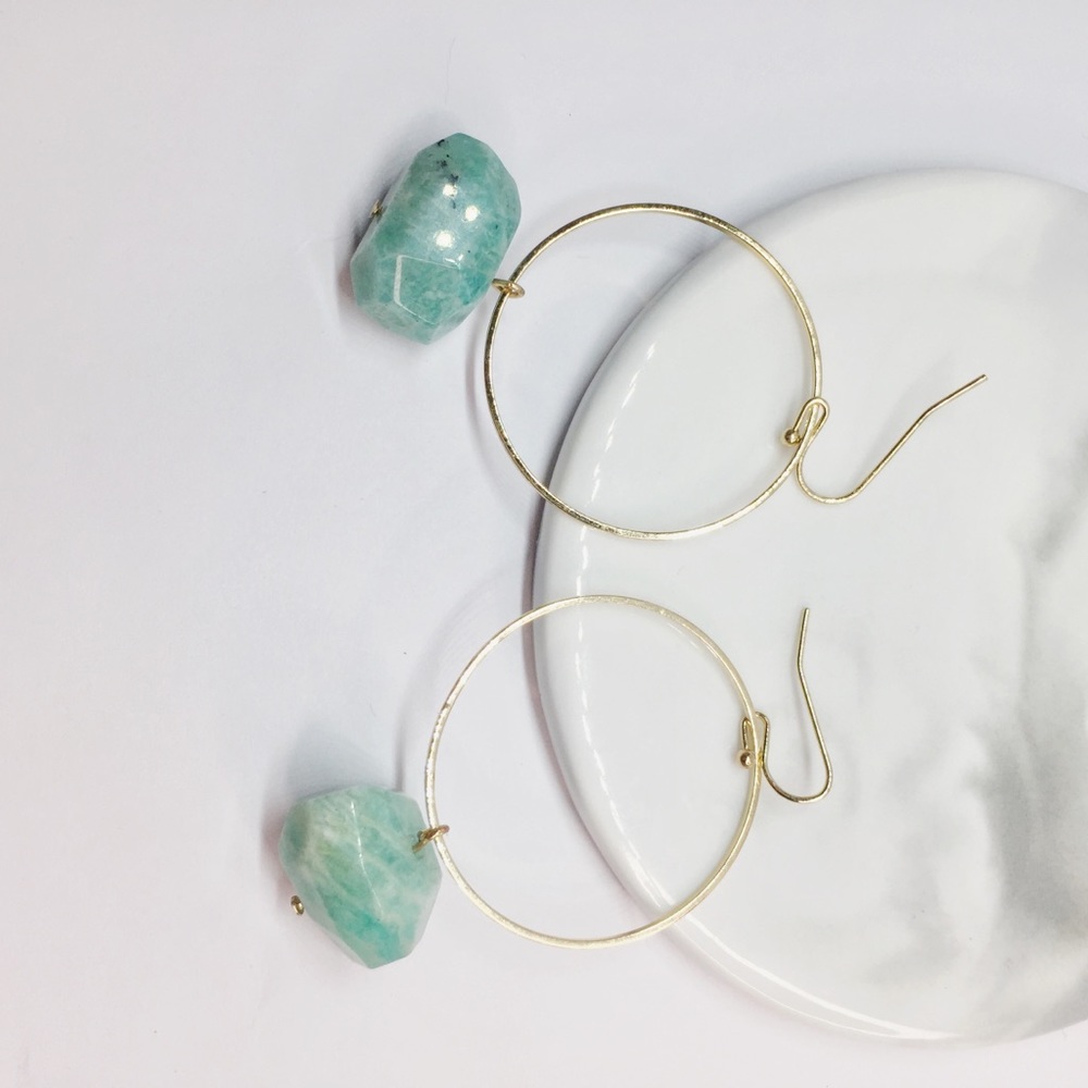 NWT Anthropologie stone hoop earrings - Picture 3 of 4